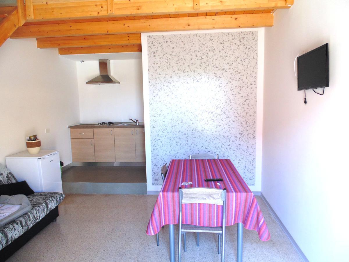 Raffaela Casa Vacanze Aradeo Kültér fotó