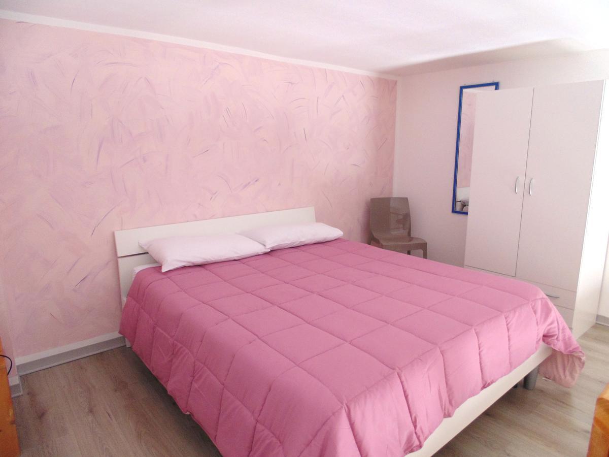 Raffaela Casa Vacanze Aradeo Kültér fotó
