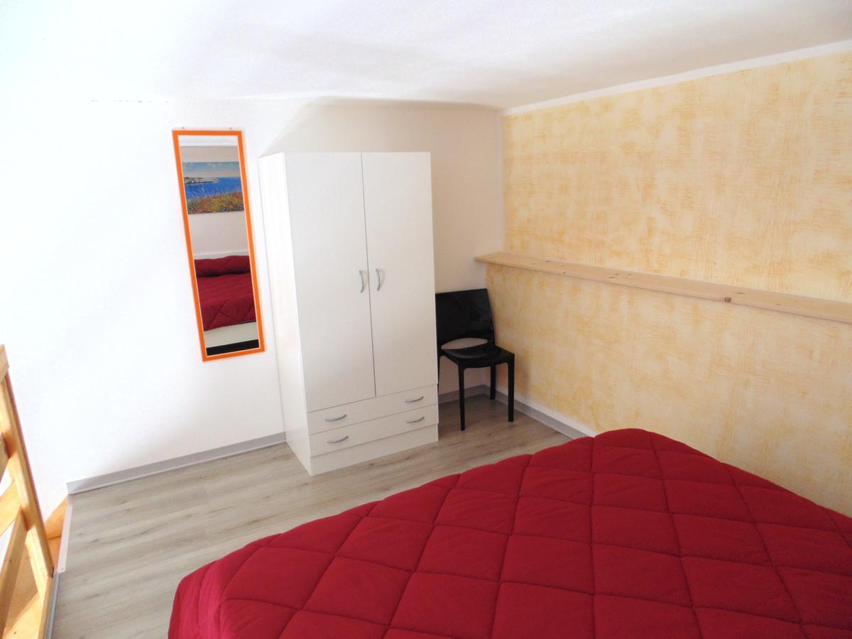 Raffaela Casa Vacanze Aradeo Kültér fotó